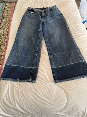 Judy Blue Two-Tone Wide Leg Jeans in Medium & Dark Blue